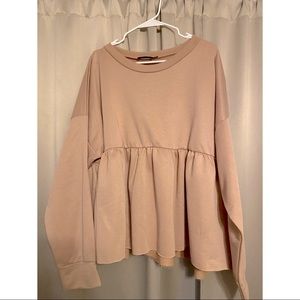 PrettyLittleThing Plus Sweatshirt US 22